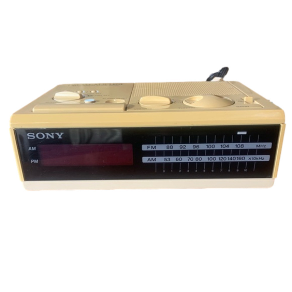 Vintage Sony Dream Machine AM/FM Digital Radio Clock and Alarm Used